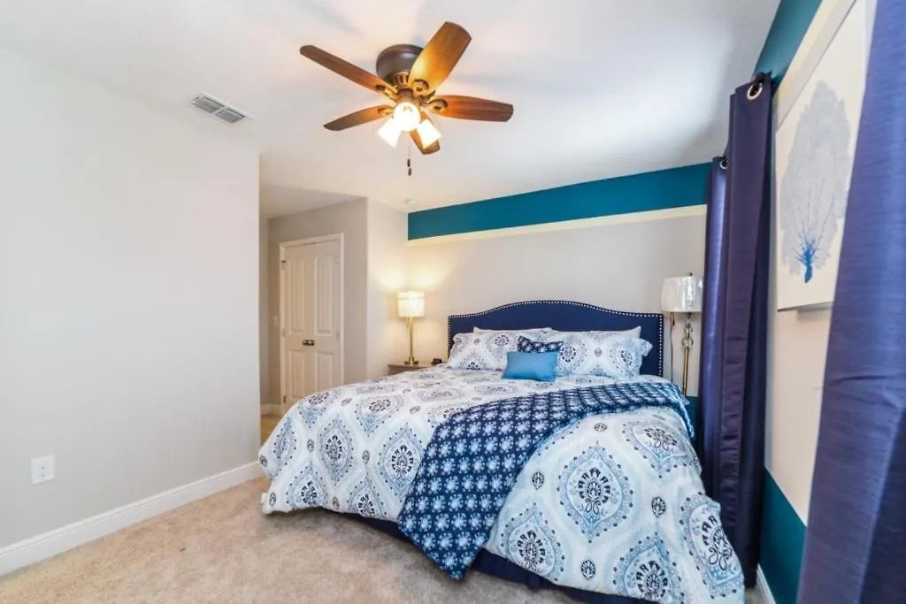 Villa The Ultimate 5 Bedroom 5 Bathroom Solterra Davenport United States